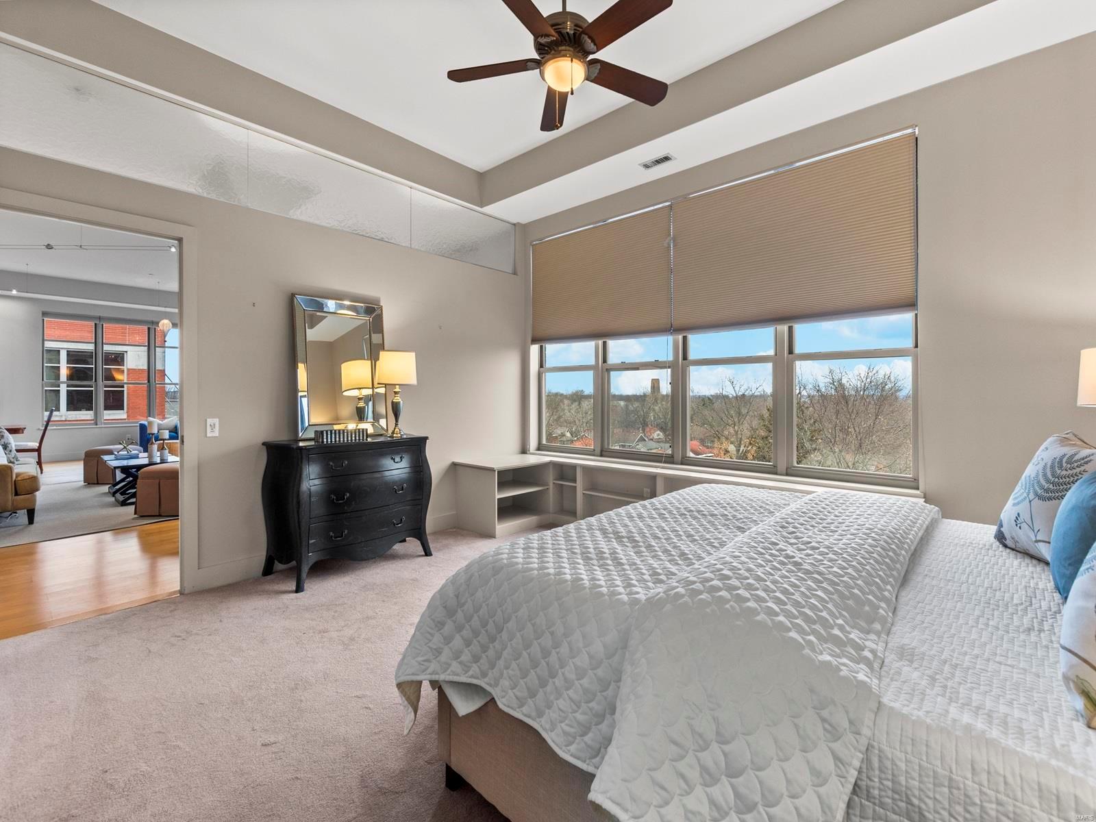 6340 Clayton Rd. Unit: 406