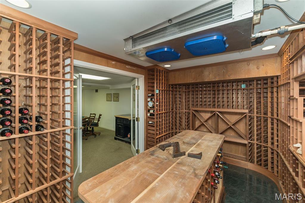 24 Twin Springs Lane
