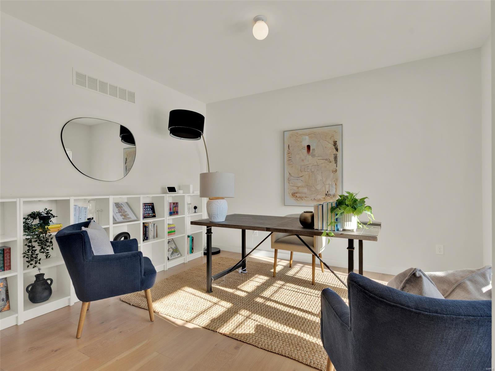 188 Oakleigh Park Lane