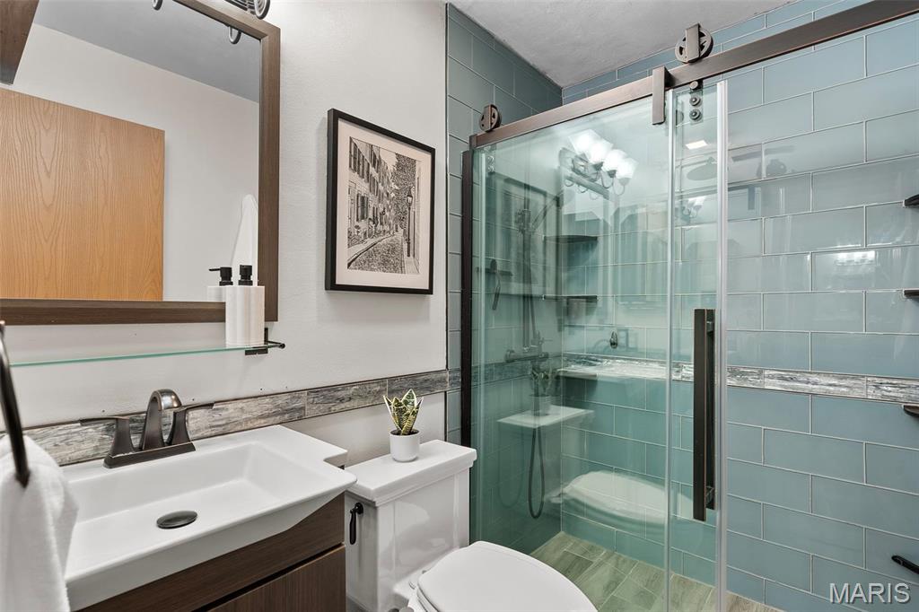 1247 Creve Coeur Crossing Lane Unit: J