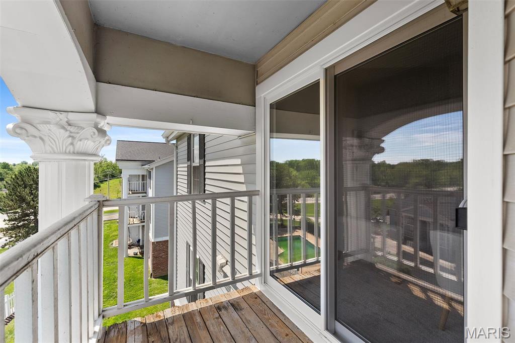 1247 Creve Coeur Crossing Lane Unit: J