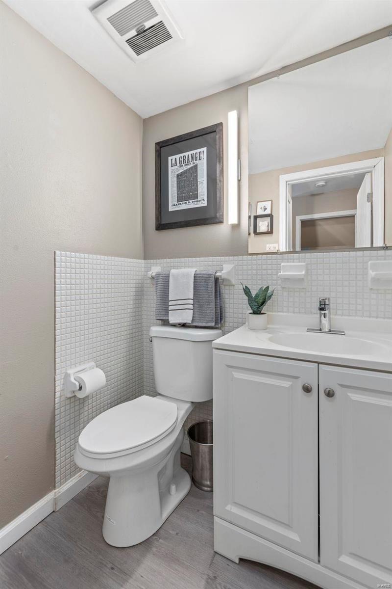 1203 Clarkson Court Unit: 1203