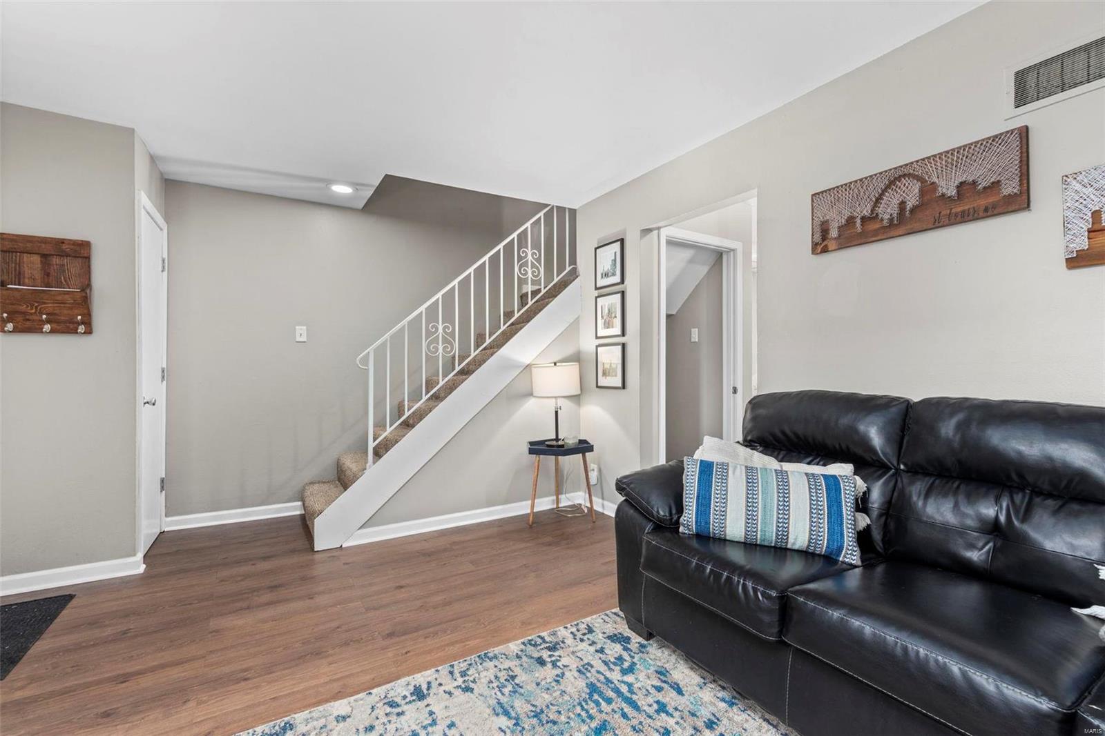 1203 Clarkson Court Unit: 1203