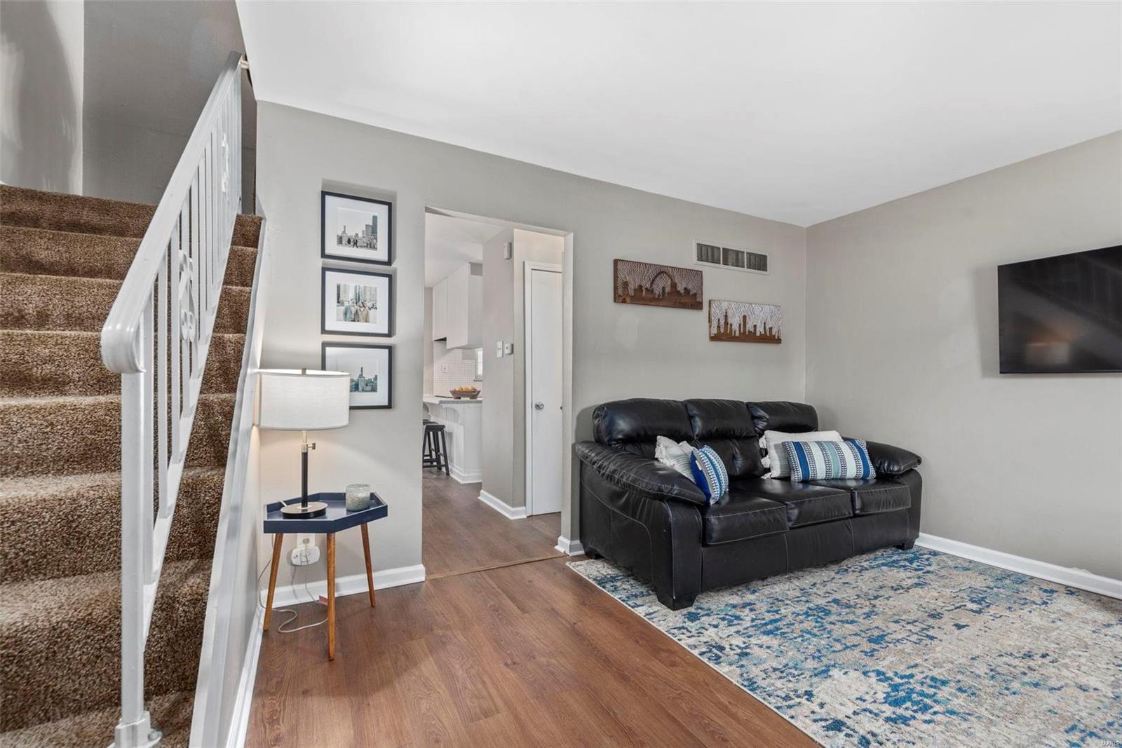 1203 Clarkson Court Unit: 1203