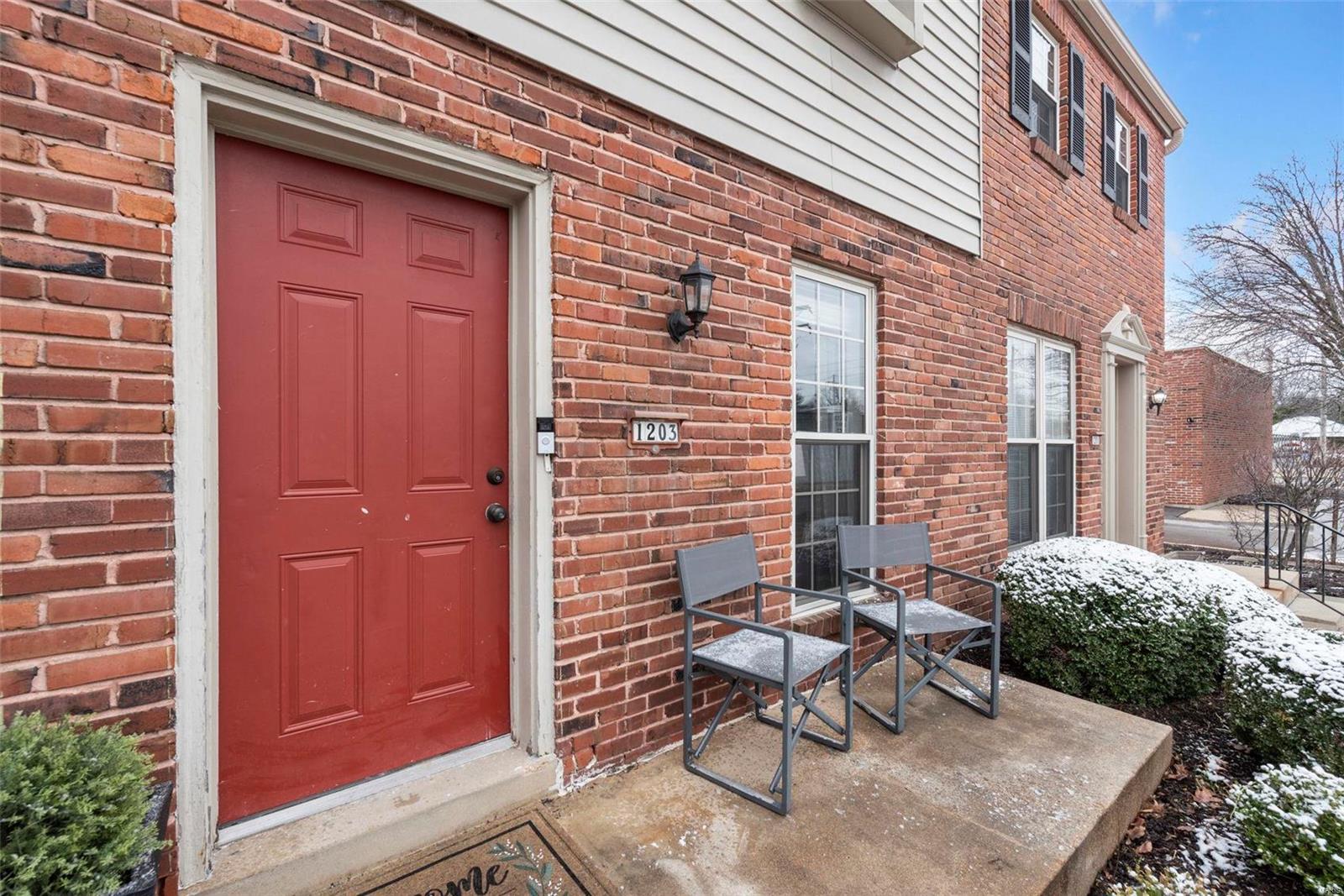 1203 Clarkson Court Unit: 1203