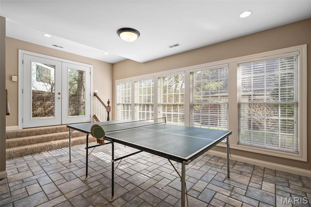 9 Windsor Terrace Lane