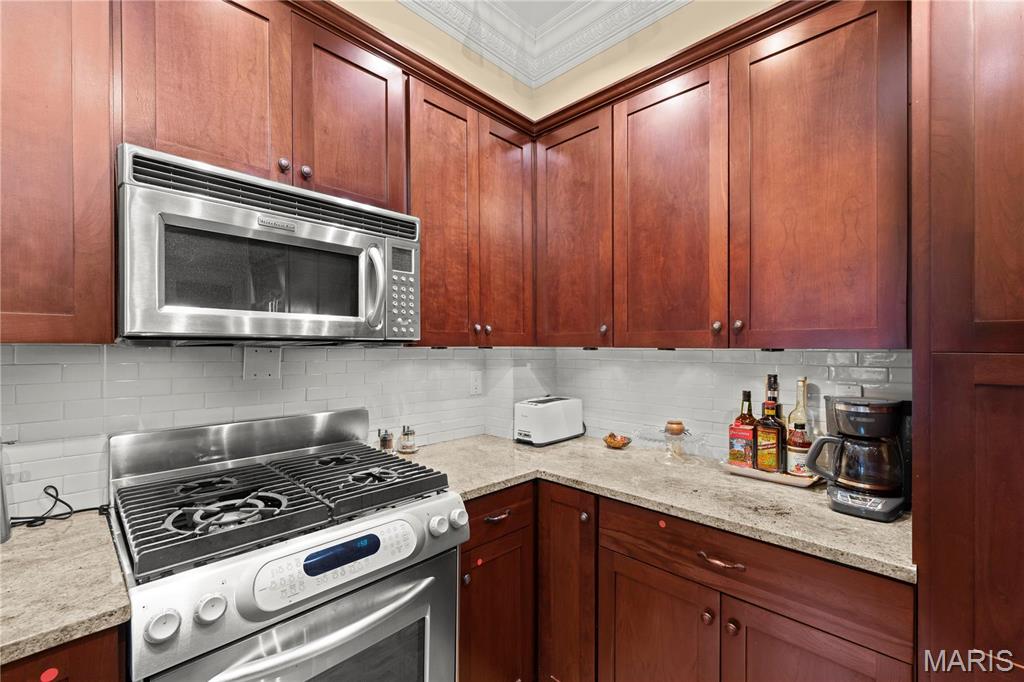 4954 Lindell Boulevard Unit: 6E