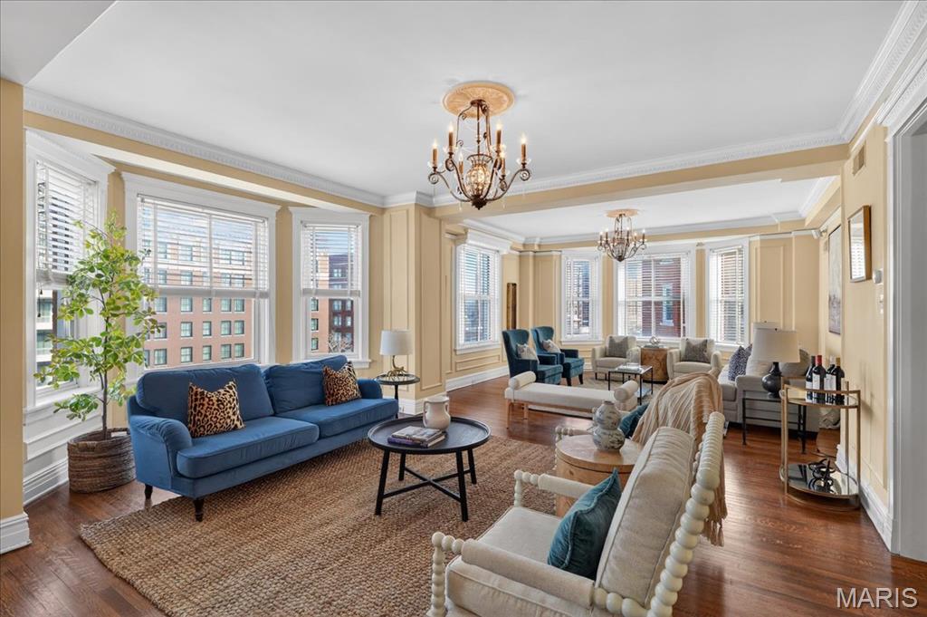 4954 Lindell Boulevard Unit: 6E