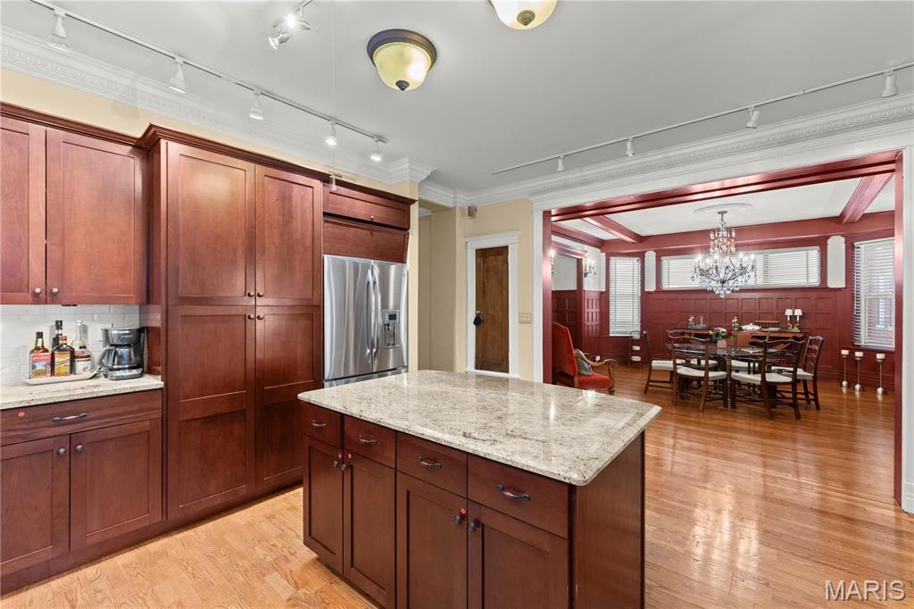 4954 Lindell Boulevard Unit: 6E