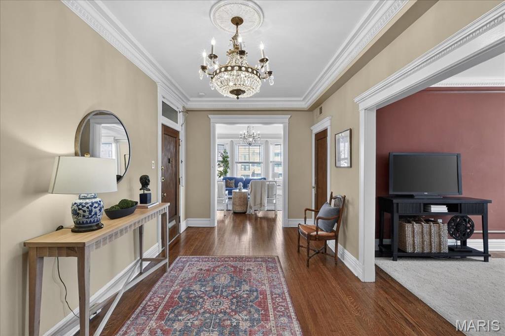 4954 Lindell Boulevard Unit: 6E