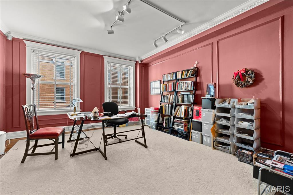 4954 Lindell Boulevard Unit: 6E