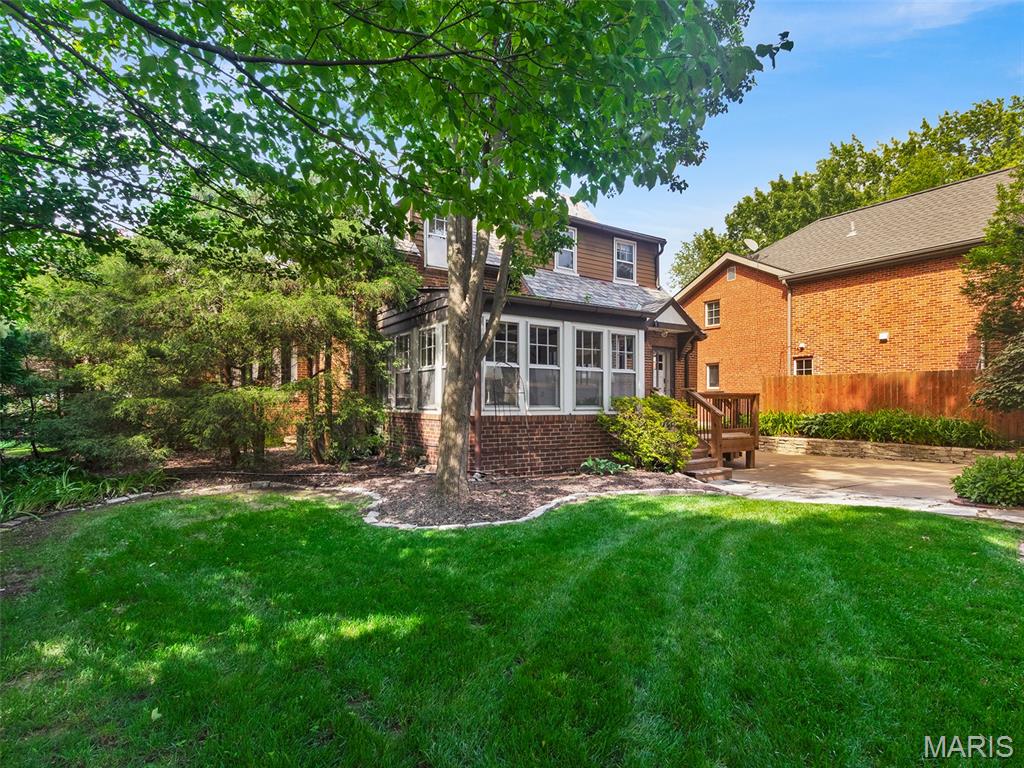 7360 Teasdale Avenue