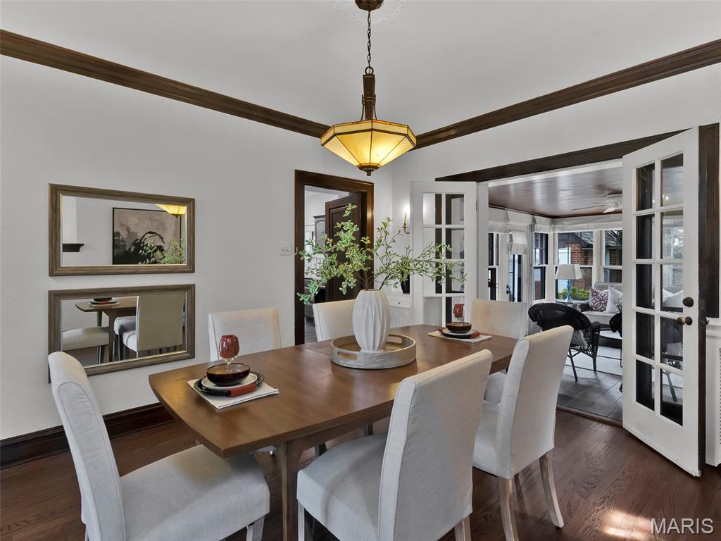 7360 Teasdale Avenue