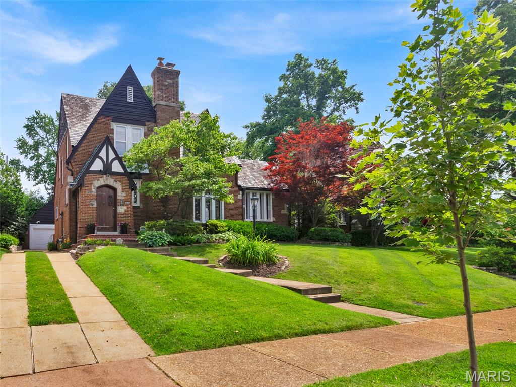 7360 Teasdale Avenue