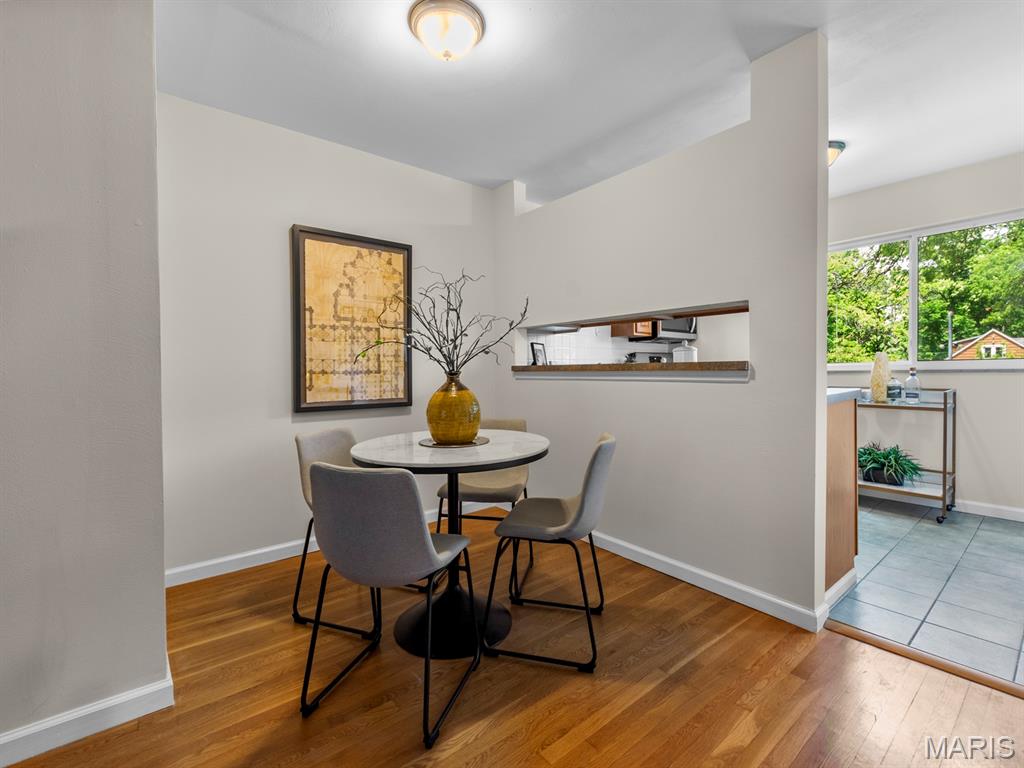 121 E Washington Unit: 1E