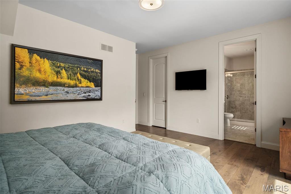 139 Frontenac Forest