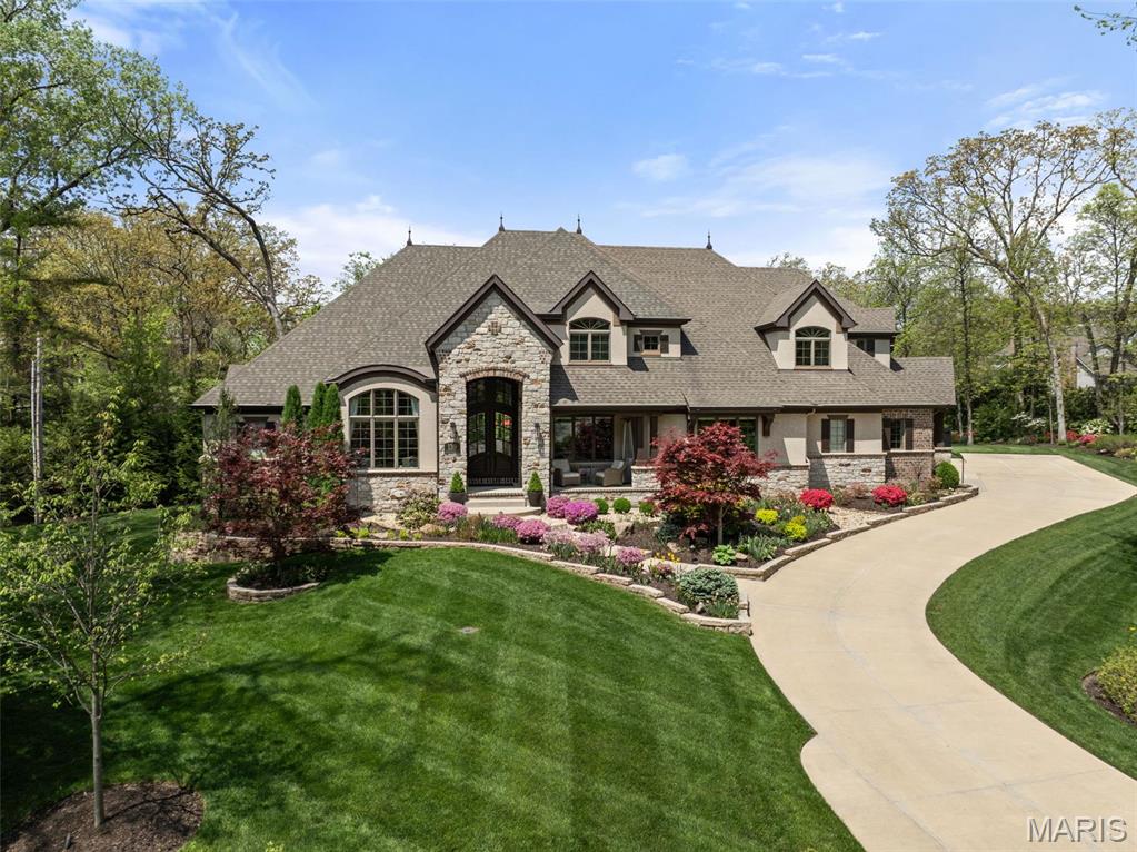 139 Frontenac Forest