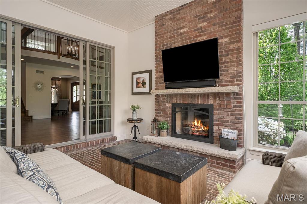 139 Frontenac Forest