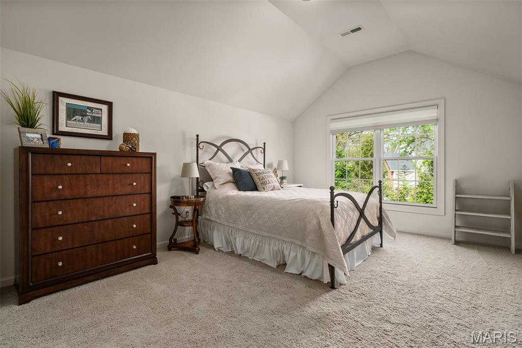 139 Frontenac Forest