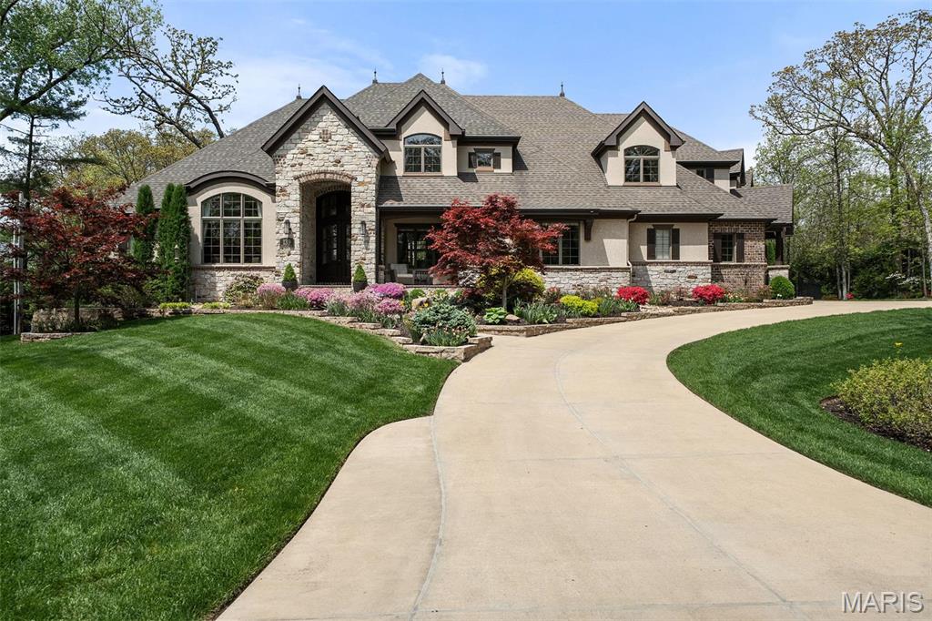 139 Frontenac Forest