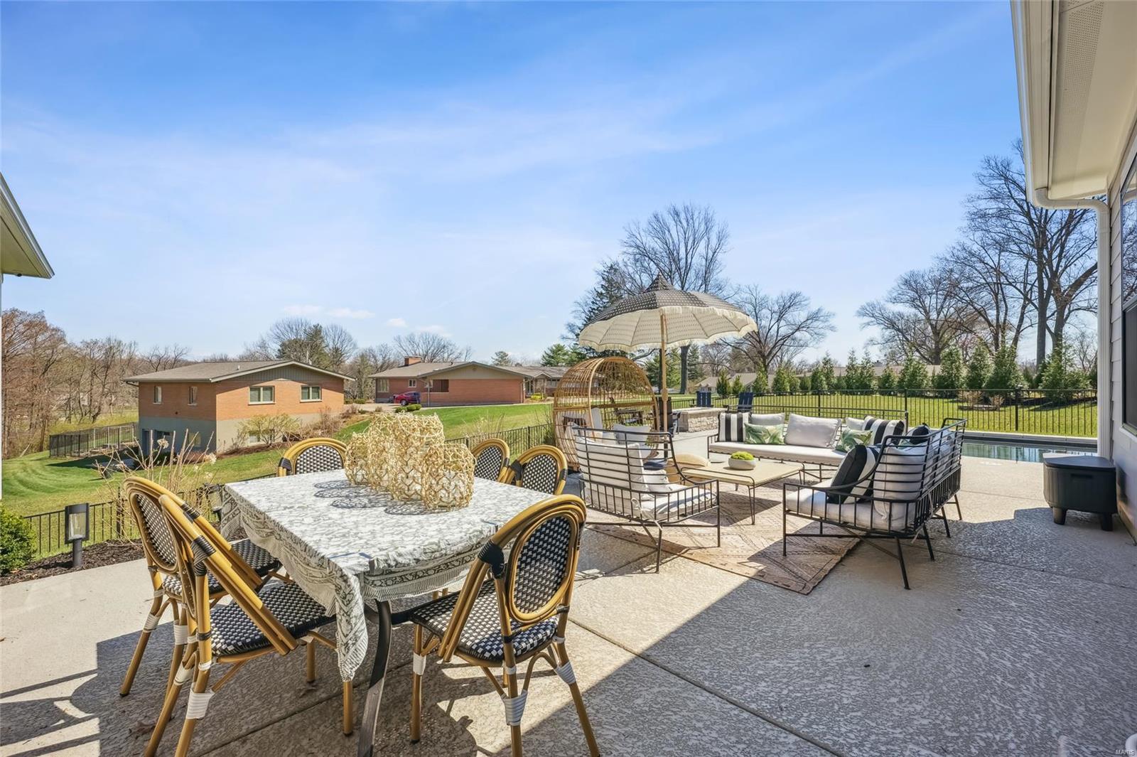 11274 Elsie Manor Court