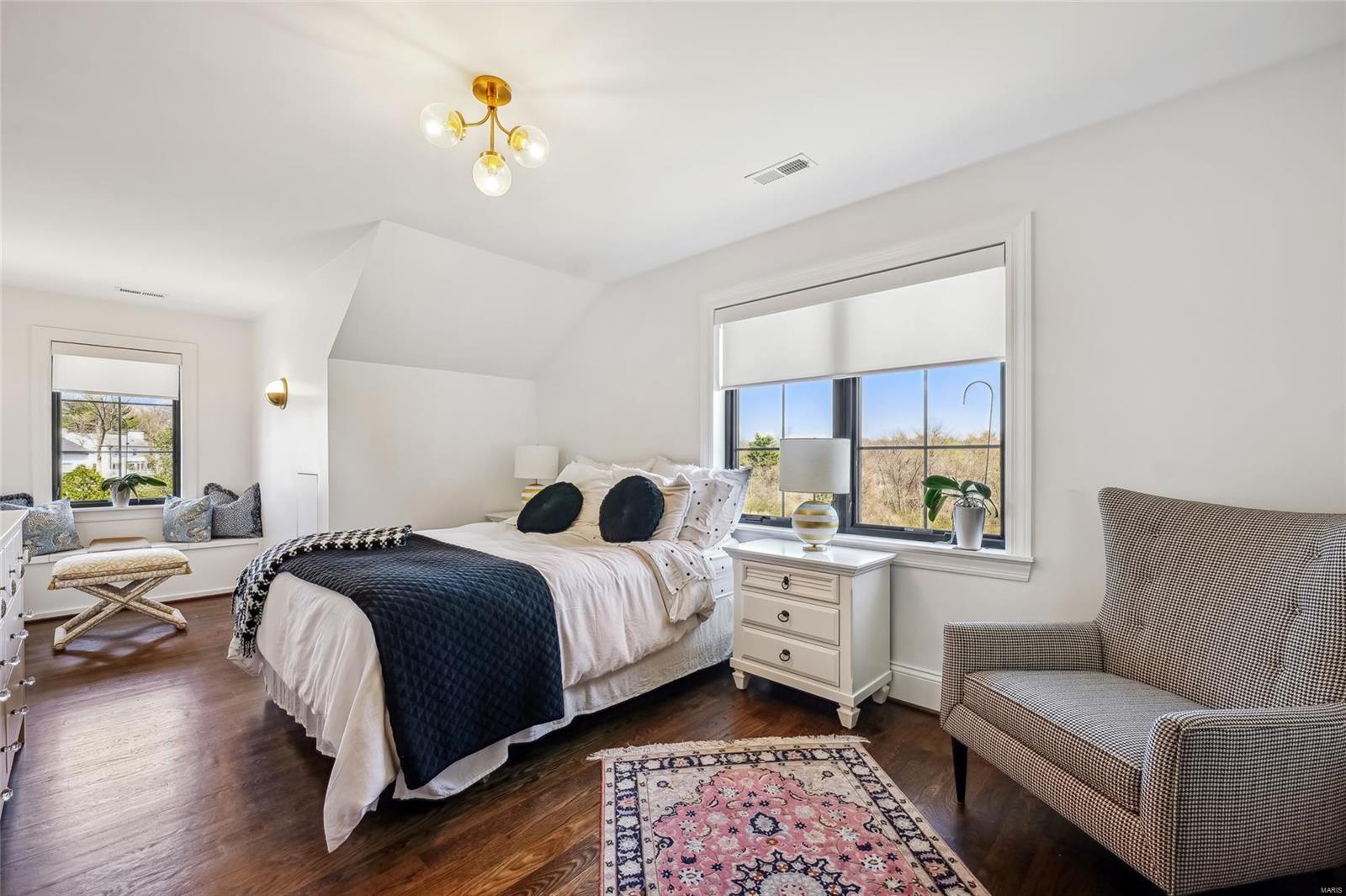 11274 Elsie Manor Court