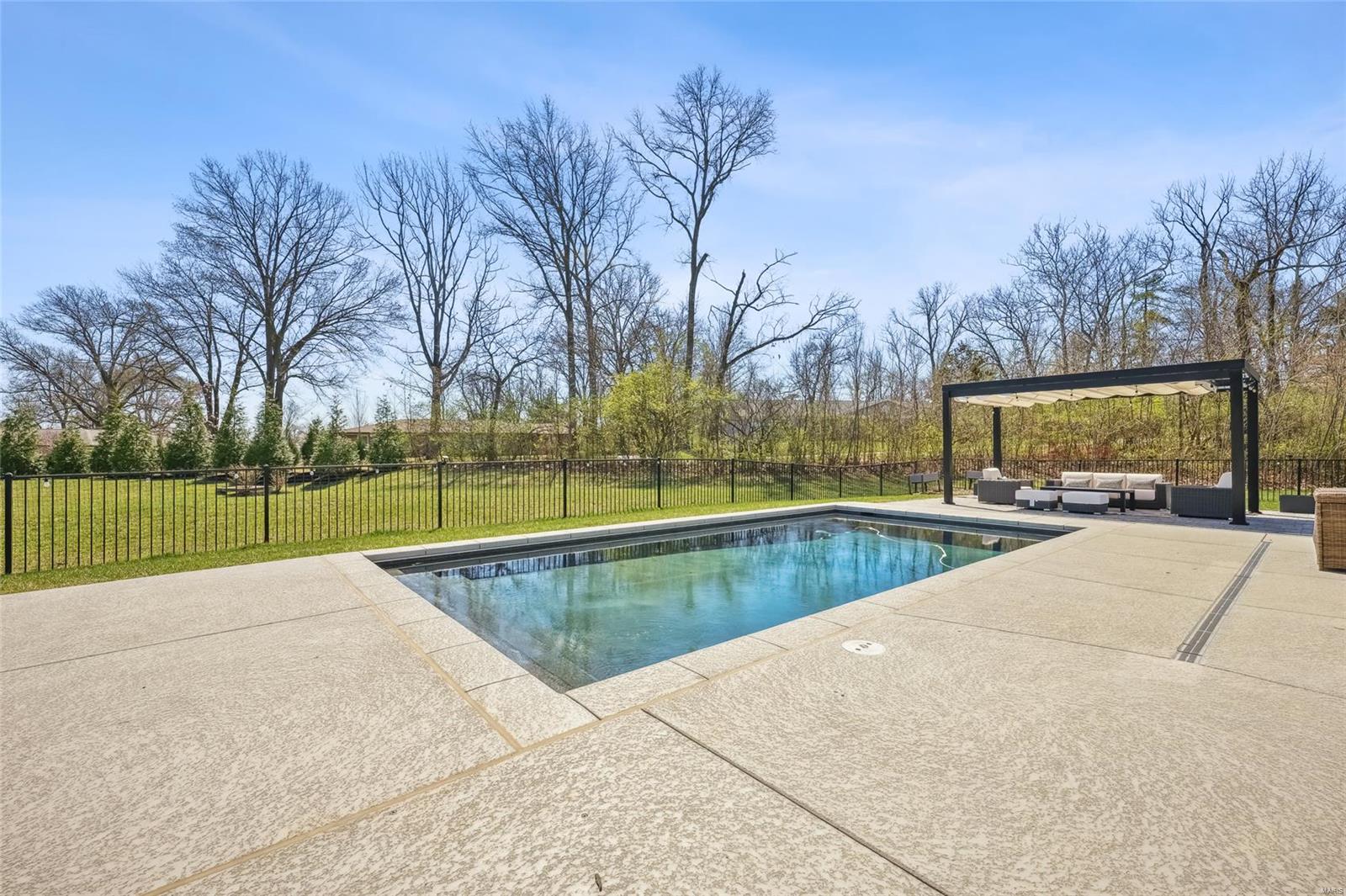 11274 Elsie Manor Court