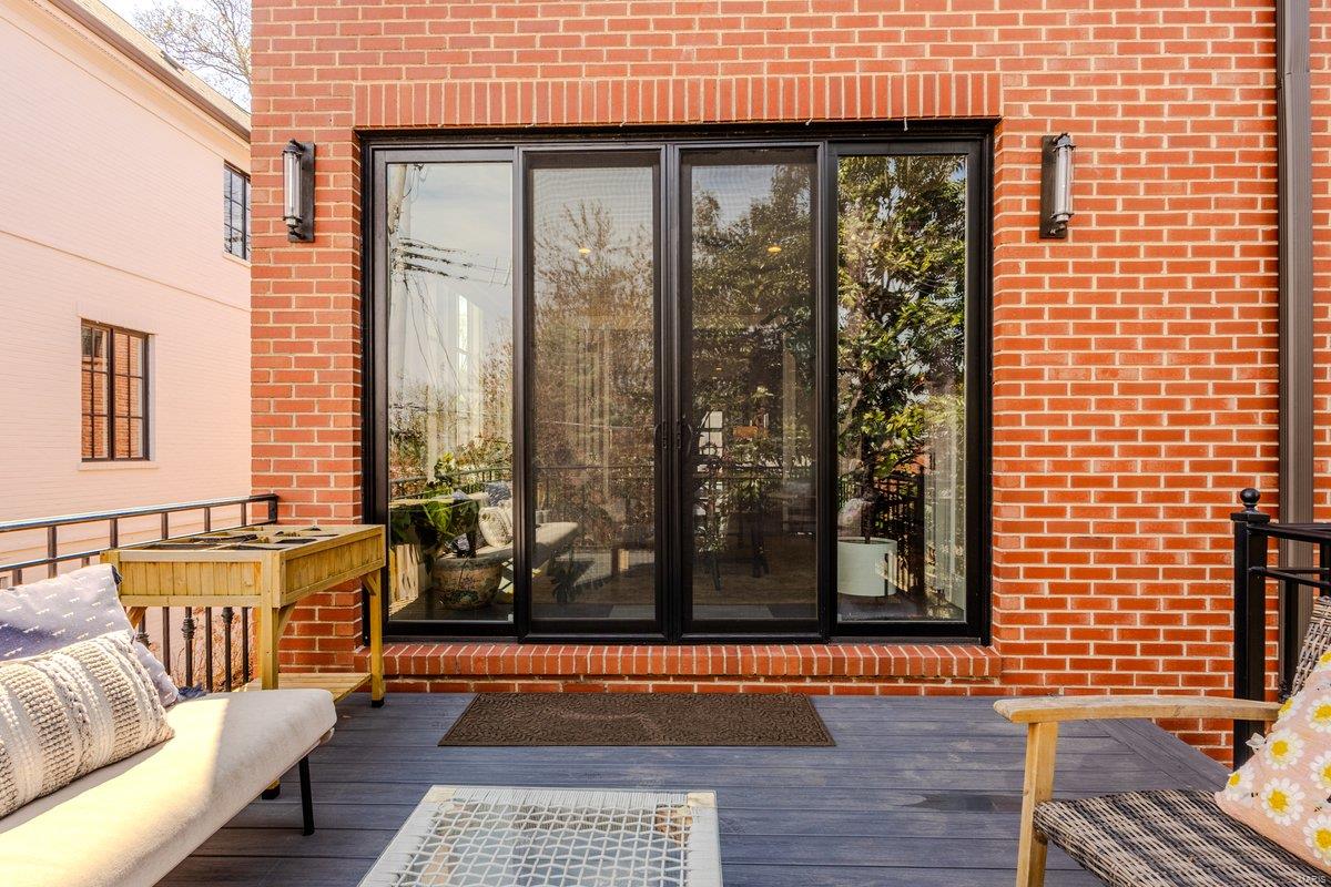 8121 Stratford Drive