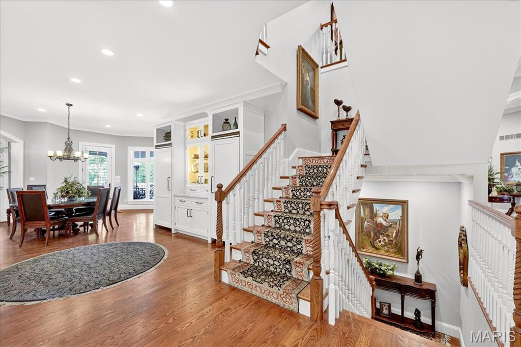 4 Ridgewood Street