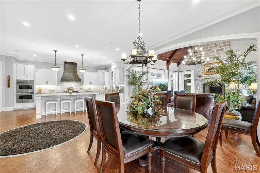 4 Ridgewood Street