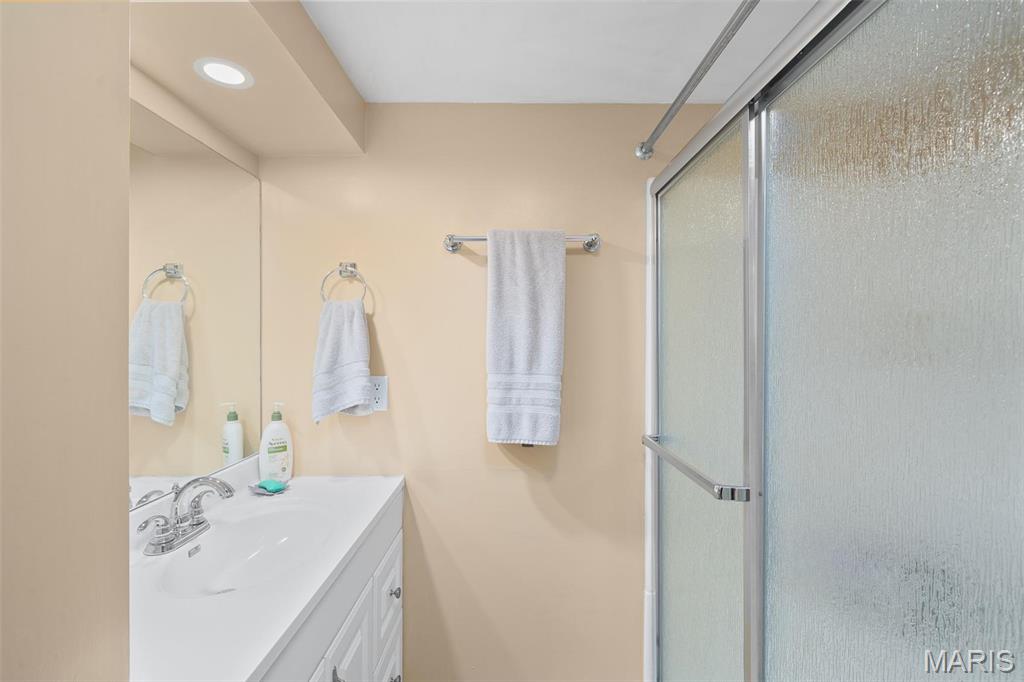 15911 Heather Glen Drive