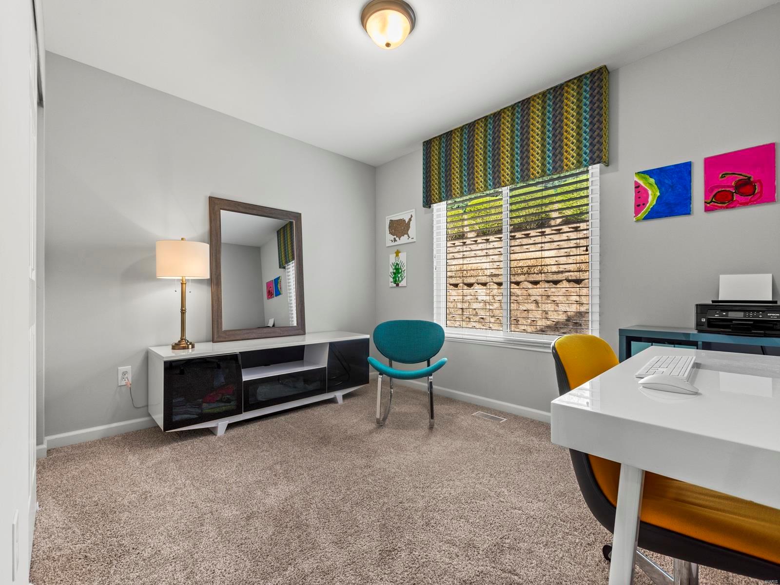 1020 King Henry Court