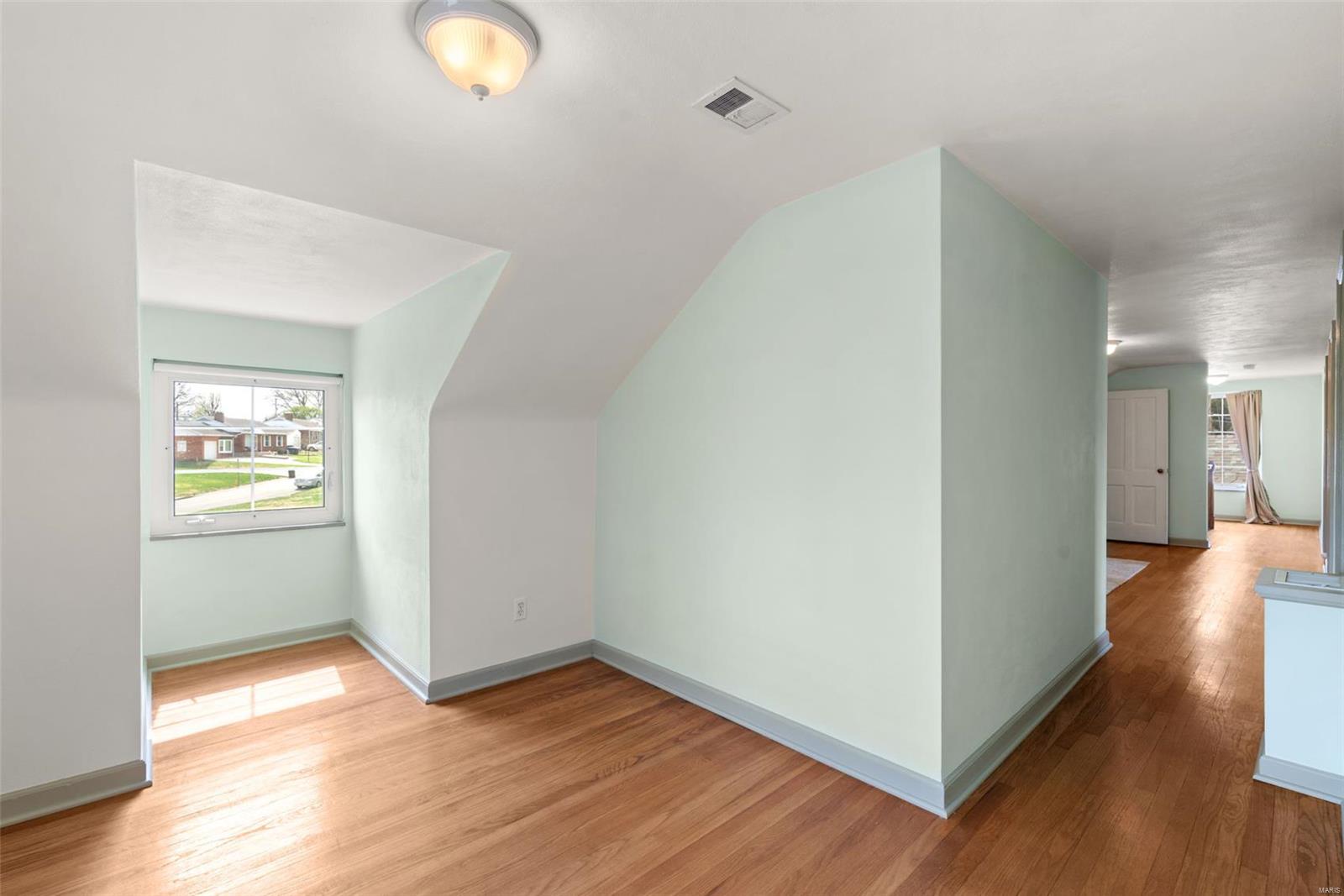 5020 Creighton Drive