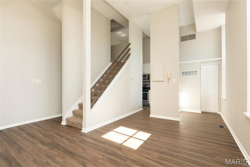 1047 Lafayette Avenue