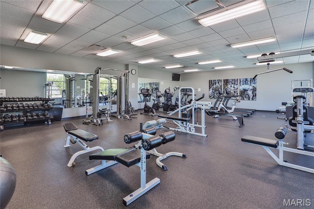 8025 Maryland Avenue Unit: 9C