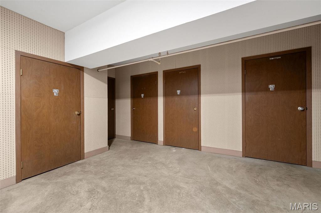 528 N Kirkwood Road Unit: 2B