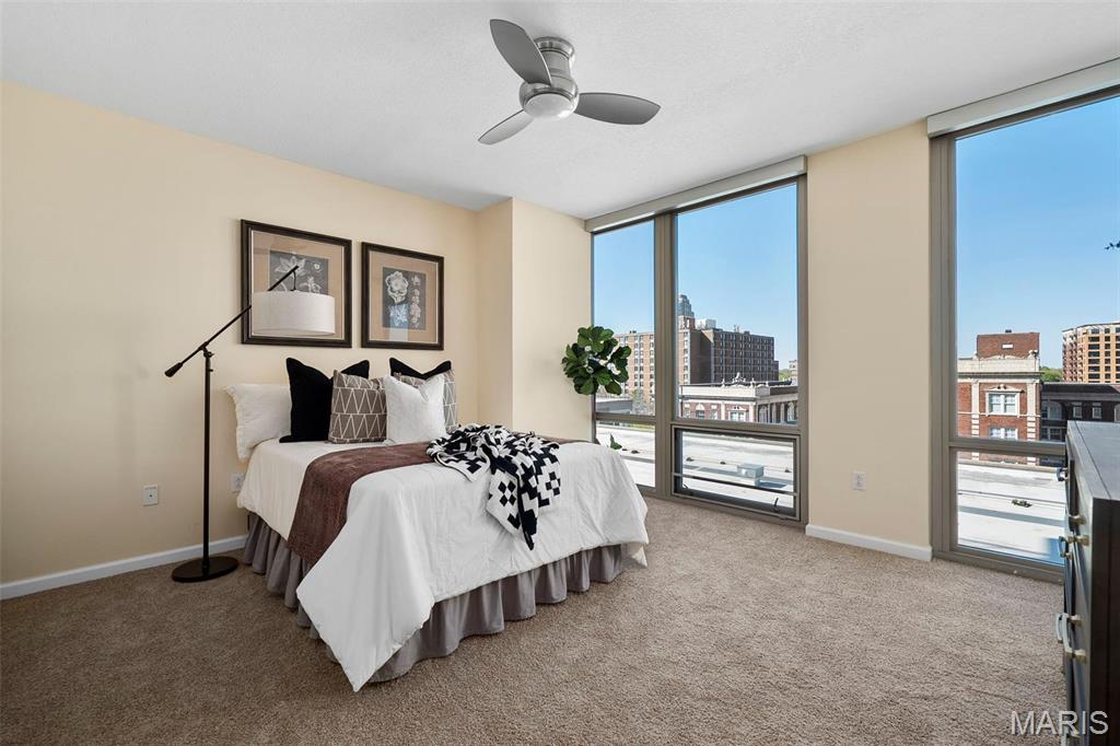 4909 Laclede Avenue Unit: 805