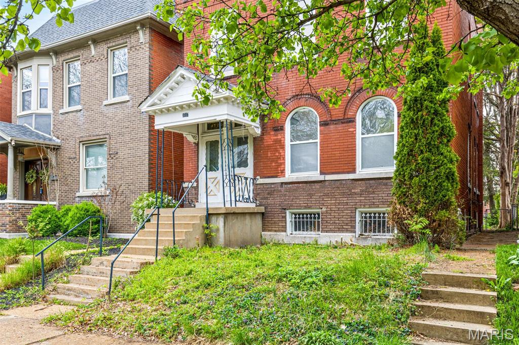 3727 Connecticut Street