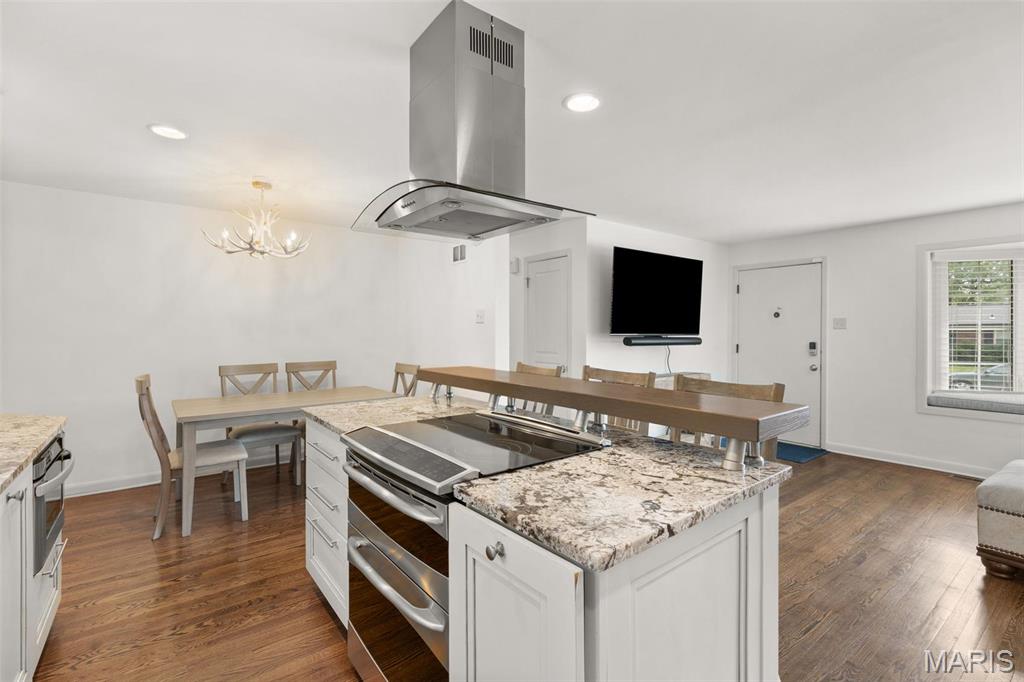 1209 Oakleaf Drive