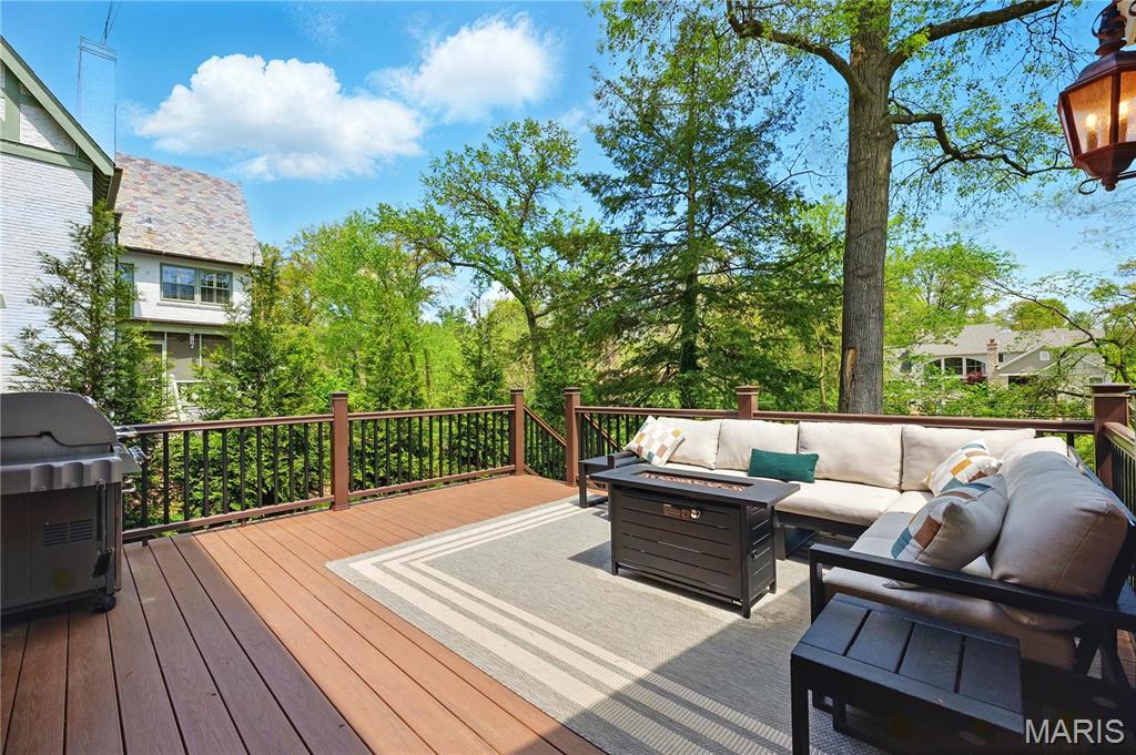 24 Rio Vista Drive
