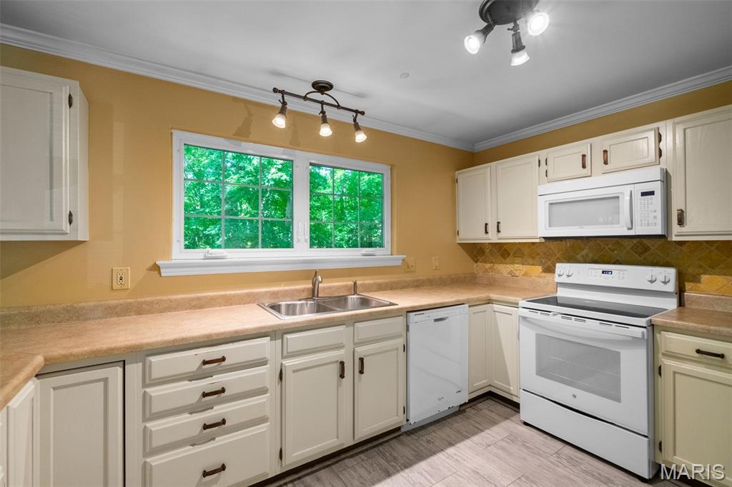 1439 Briarcreek Drive