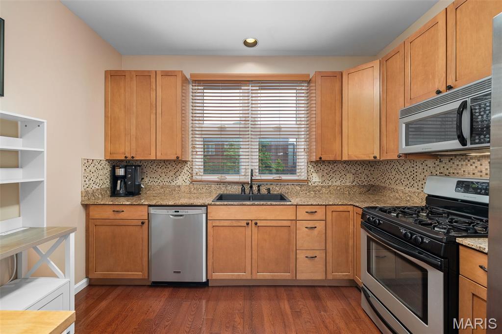 4328 Maryland Avenue Unit: 3