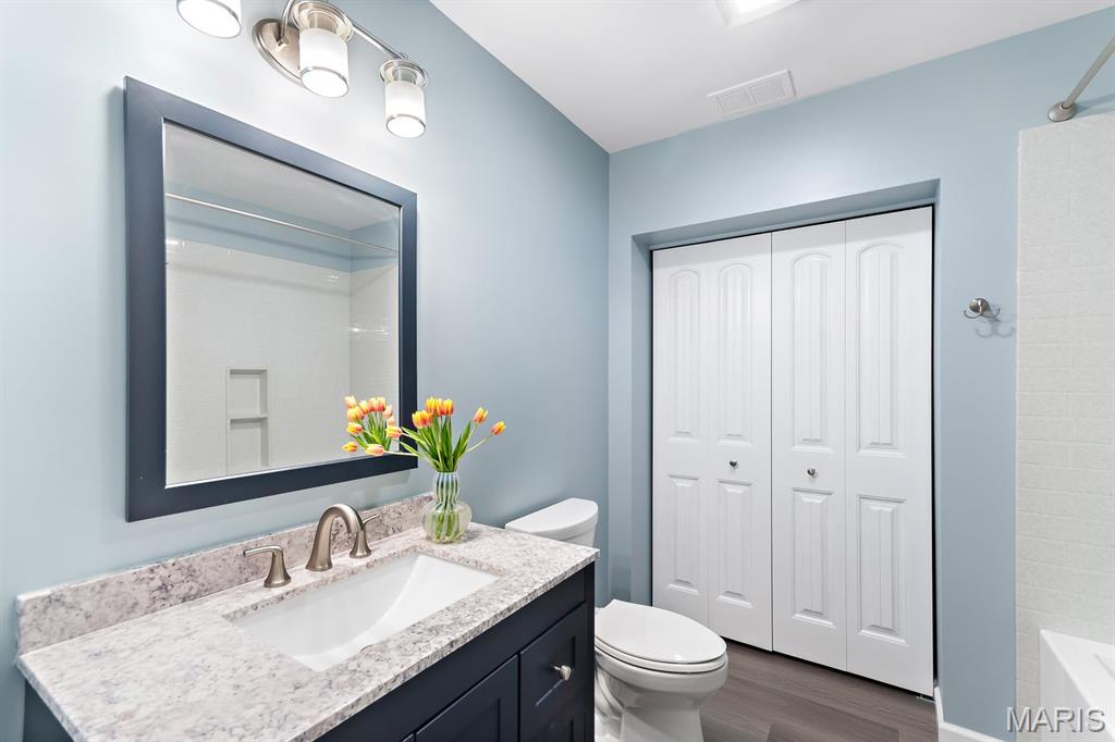 529 Colebrook Drive Unit: F