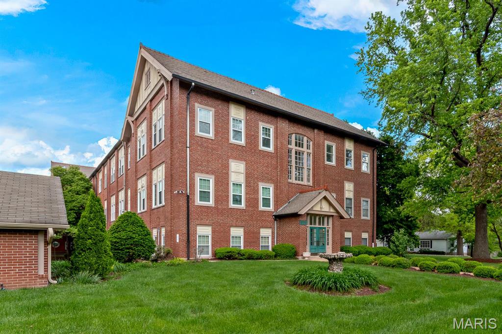 529 Colebrook Drive Unit: F