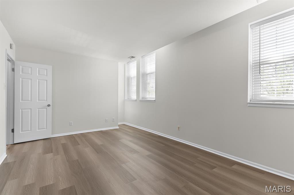 529 Colebrook Drive Unit: F