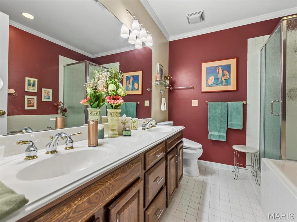 200 Ambridge Court Unit: 302