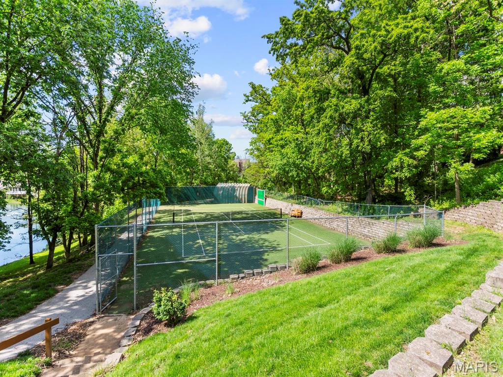 200 Ambridge Court Unit: 302