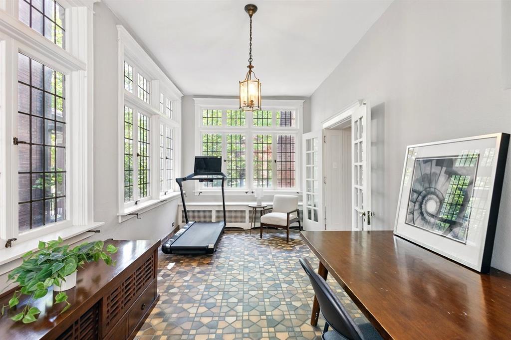 6351 Pershing Avenue