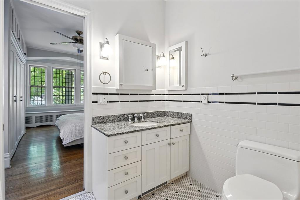 6351 Pershing Avenue