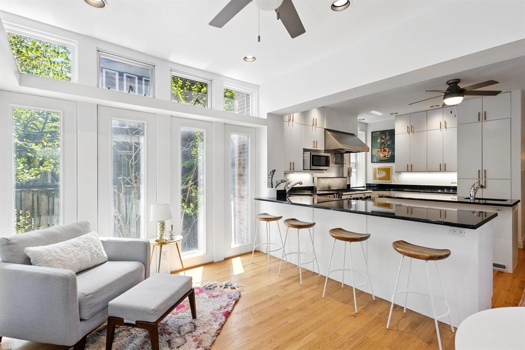 6351 Pershing Avenue